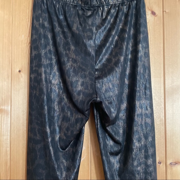 Faux Leather Legging - Picture 2 of 5